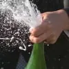 シャンパンの開栓方法